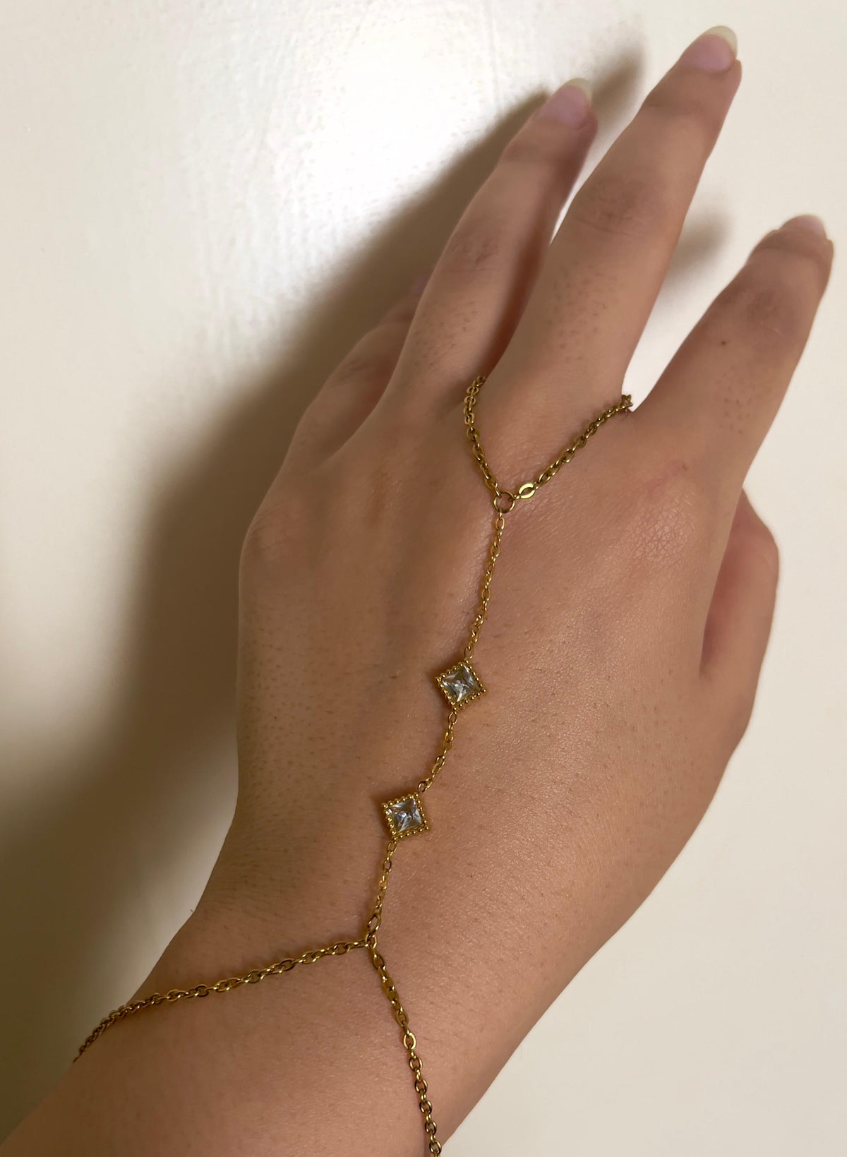 Double Diamond handchain