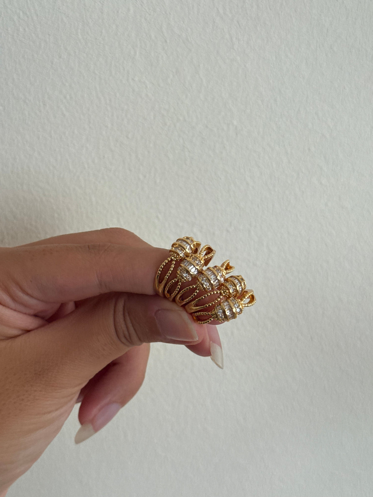 The Golden Knot
