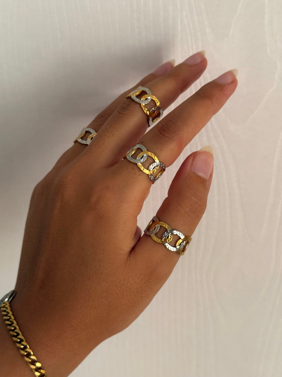 Chunky chain ring
