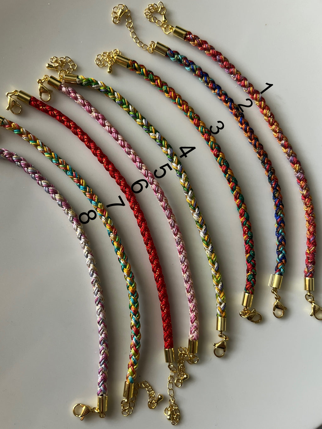 Braid thread bracelet