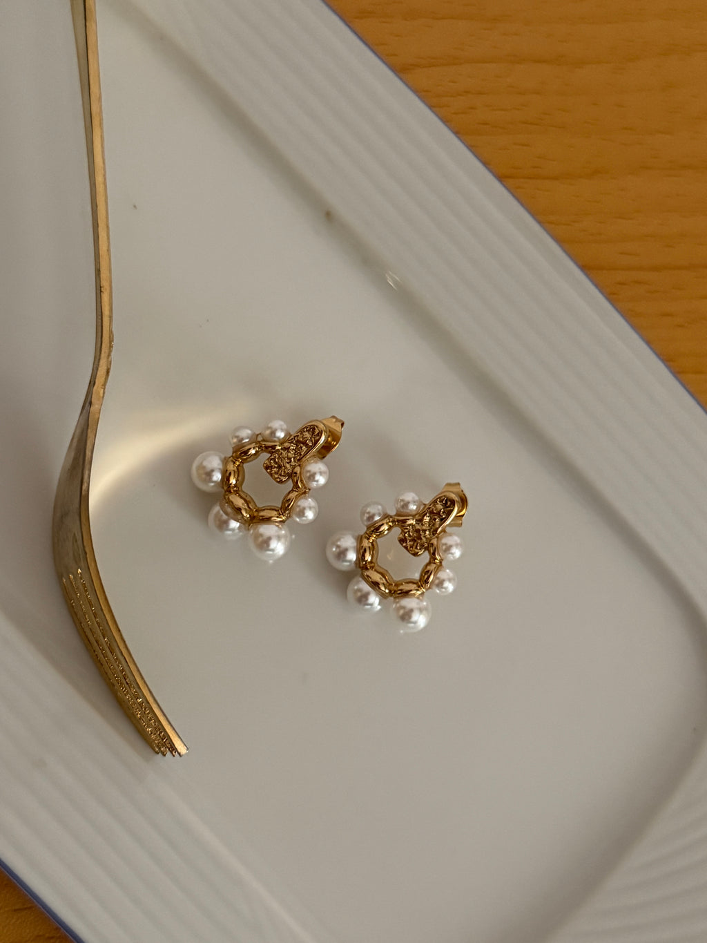 Amora earrings