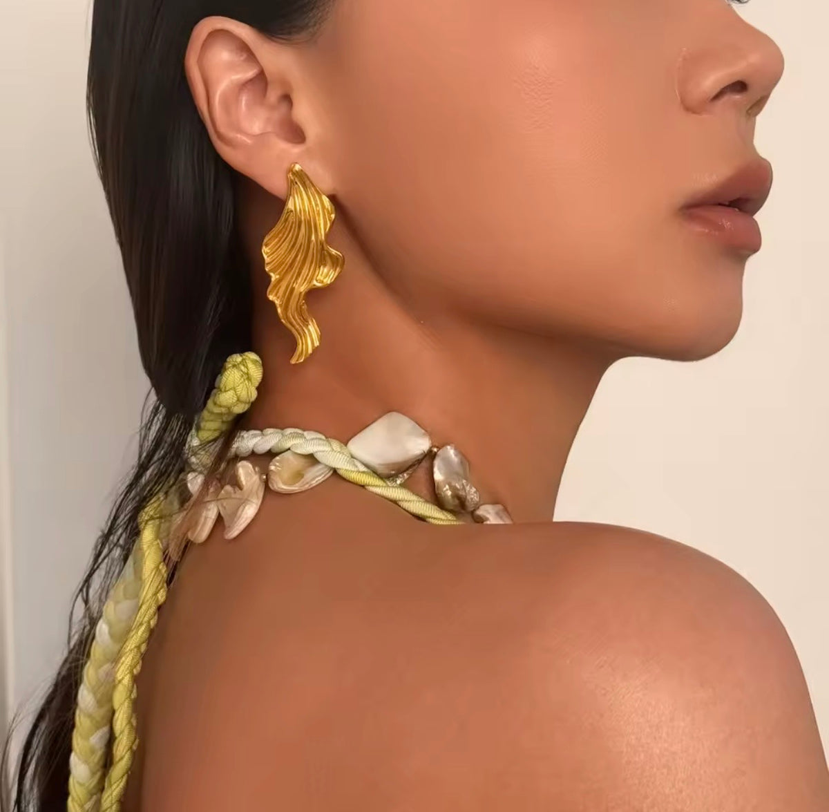 Flowy earrings