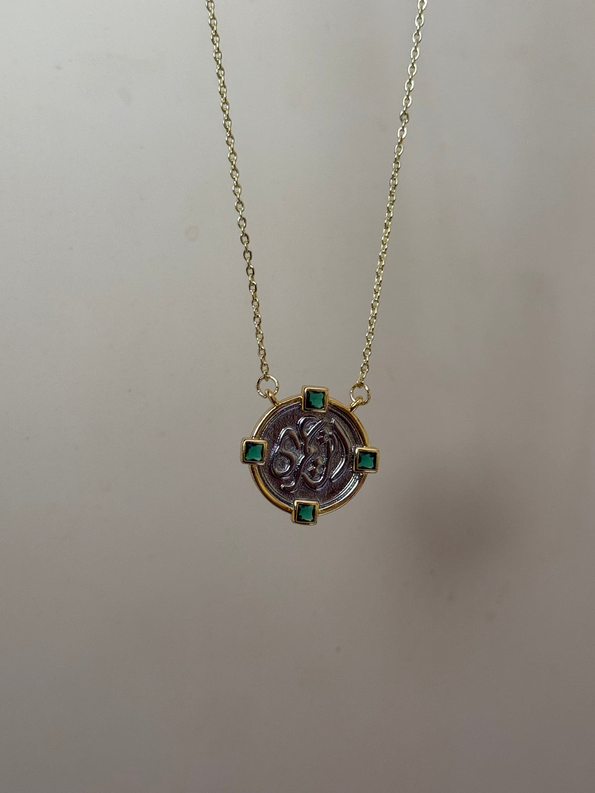 Enta omry necklace
