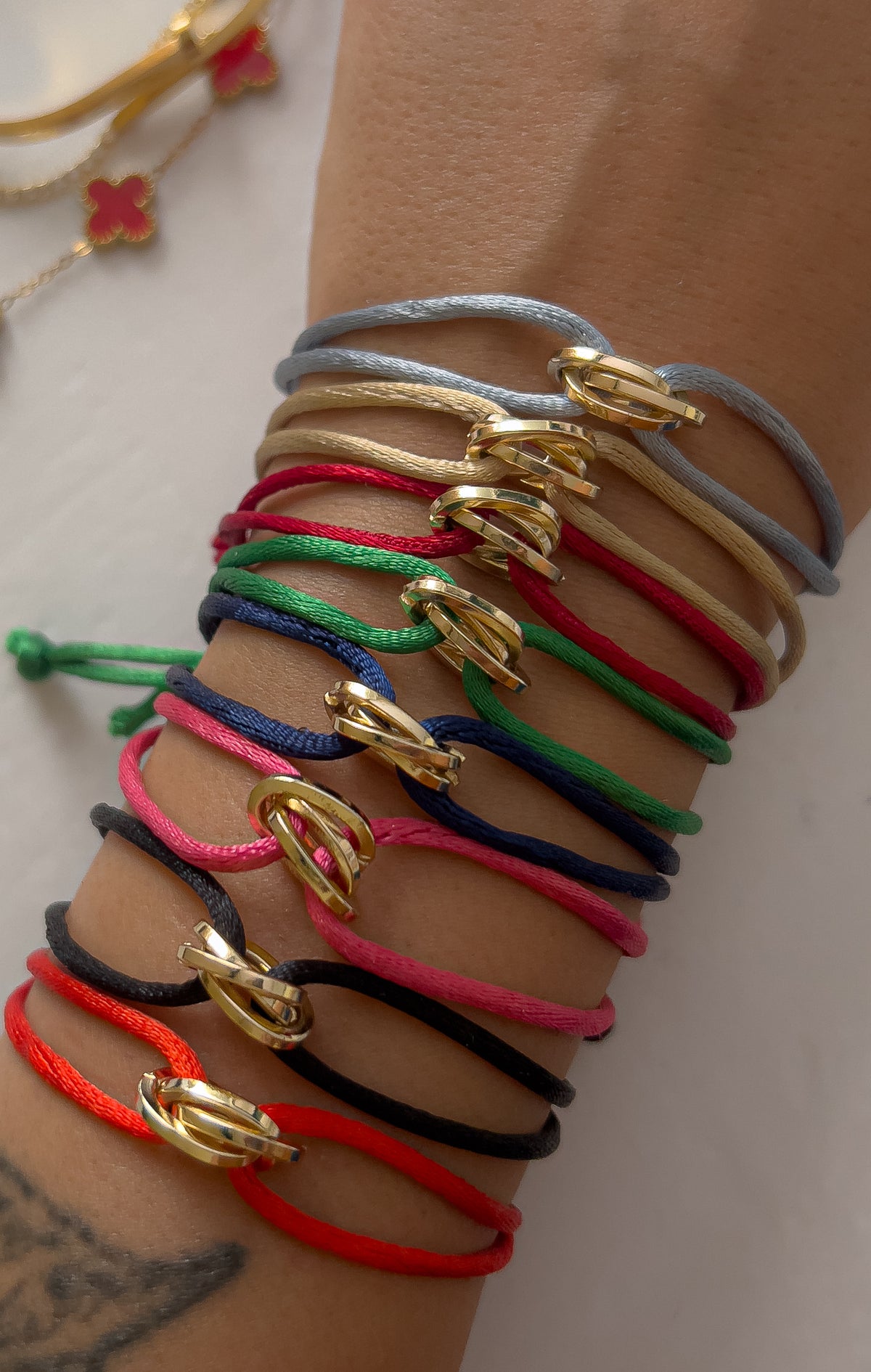 Knot band