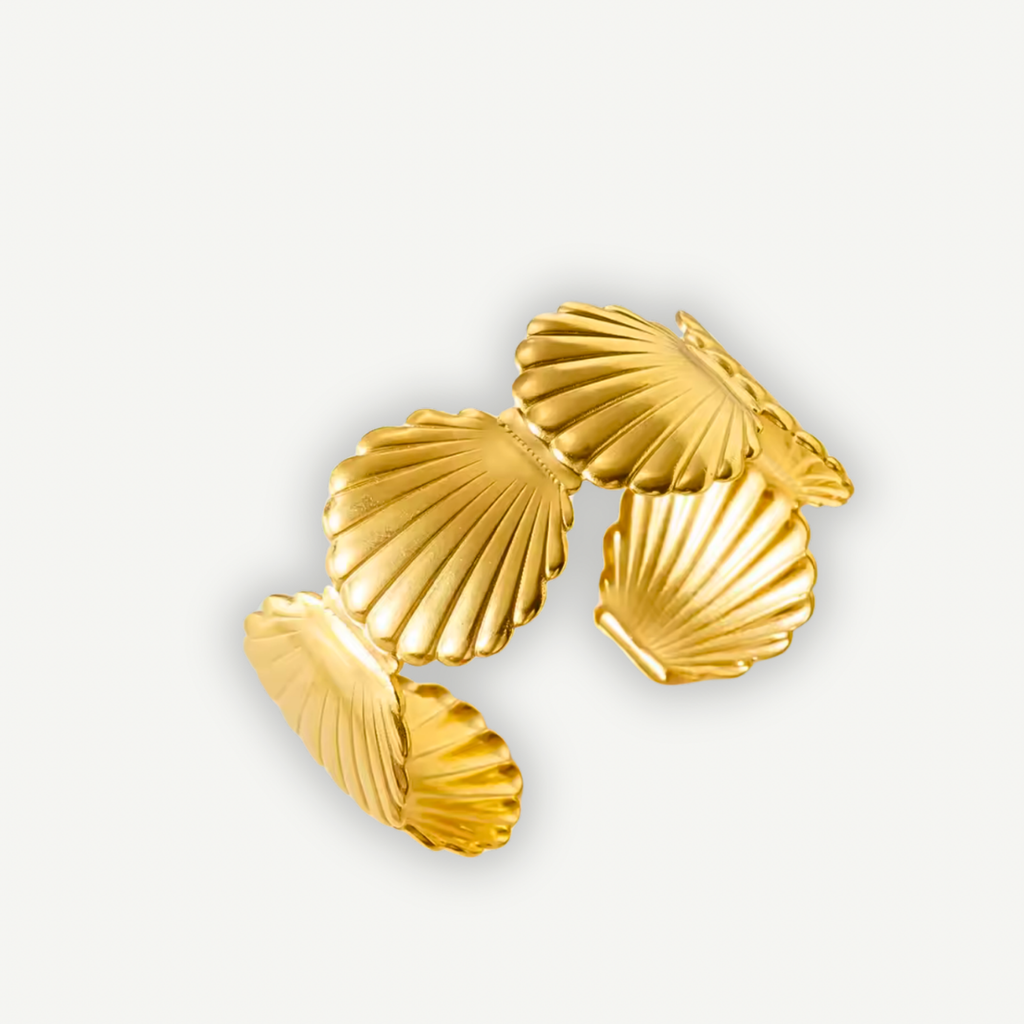 Shell bangle