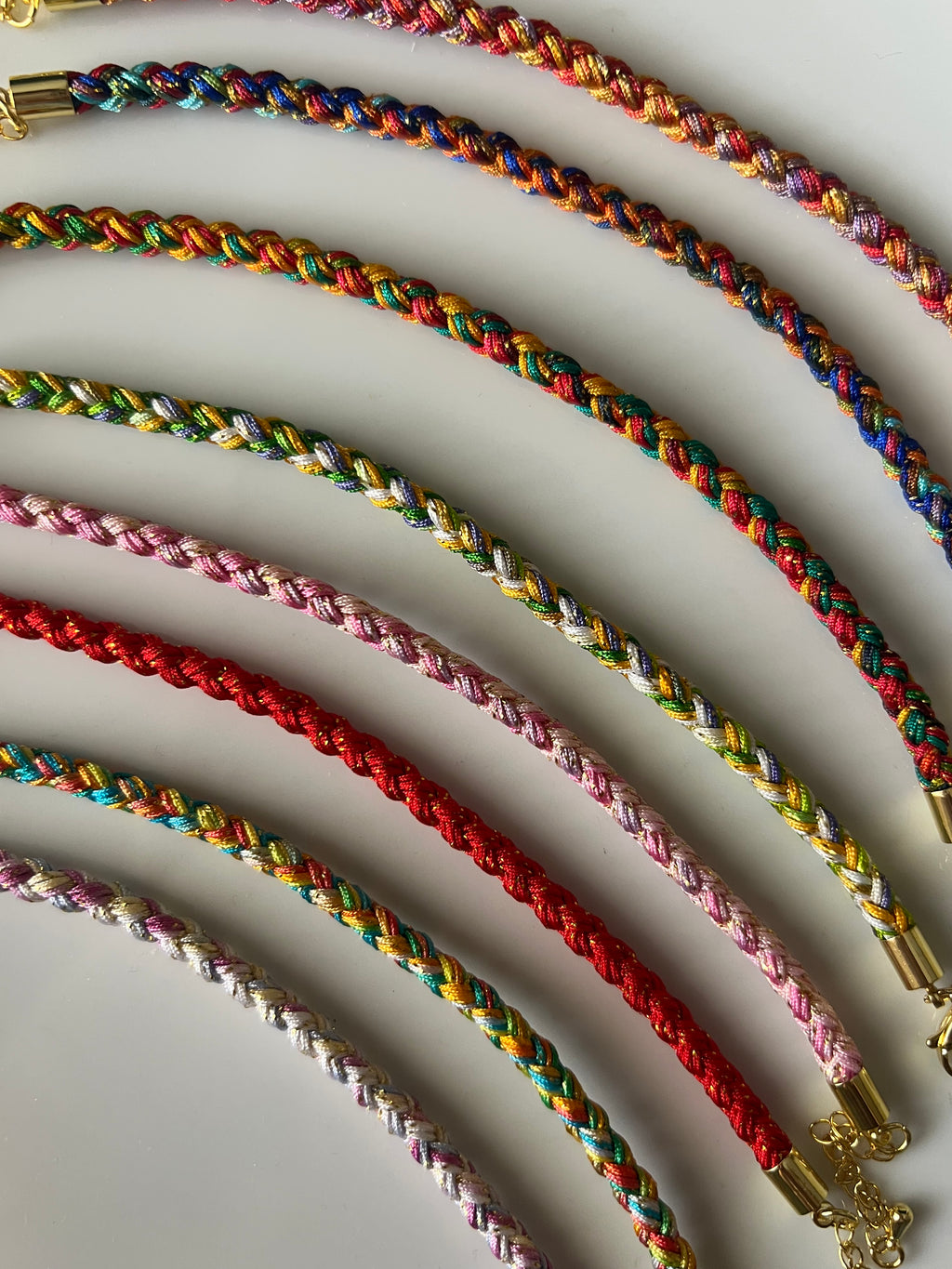 Braid thread bracelet