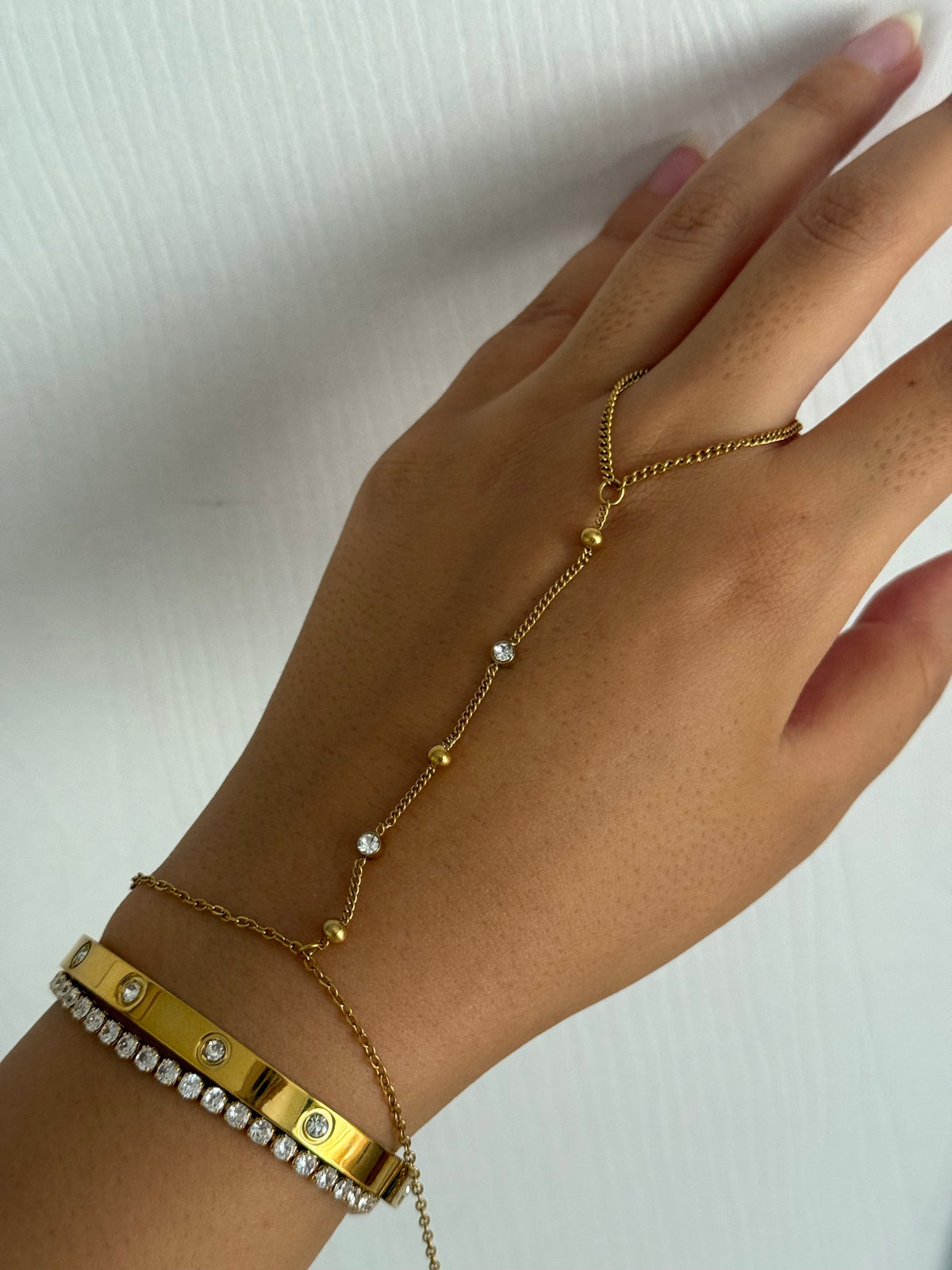 Glamie Karma handchain