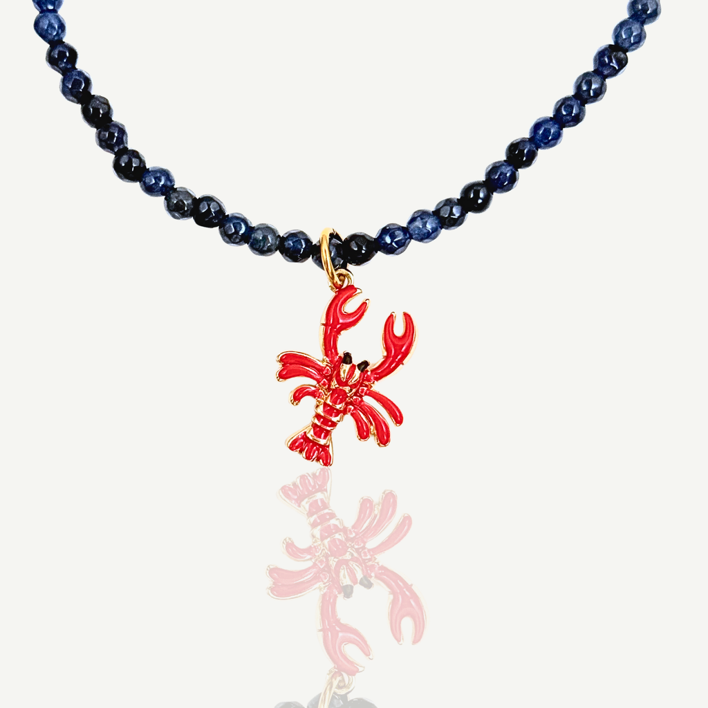 Akik with charms