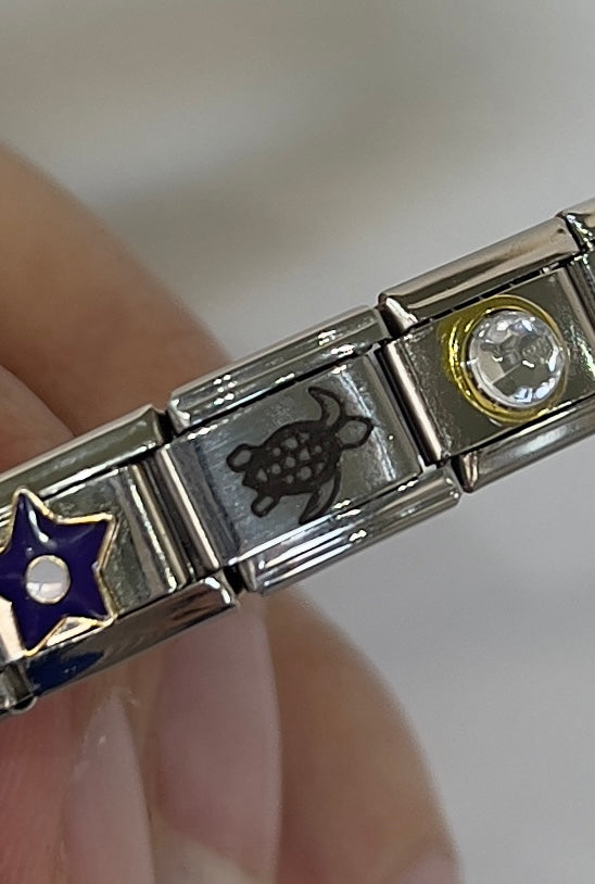 Turtle charm